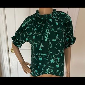 HILL HOUSE TOP SIZE MEDIUM ❤️❤️❤️❤️❤️❤️❤️